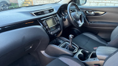 Nissan Qashqai 1.3 DiG-T 160 Acenta Premium 5dr Petrol Hatchback